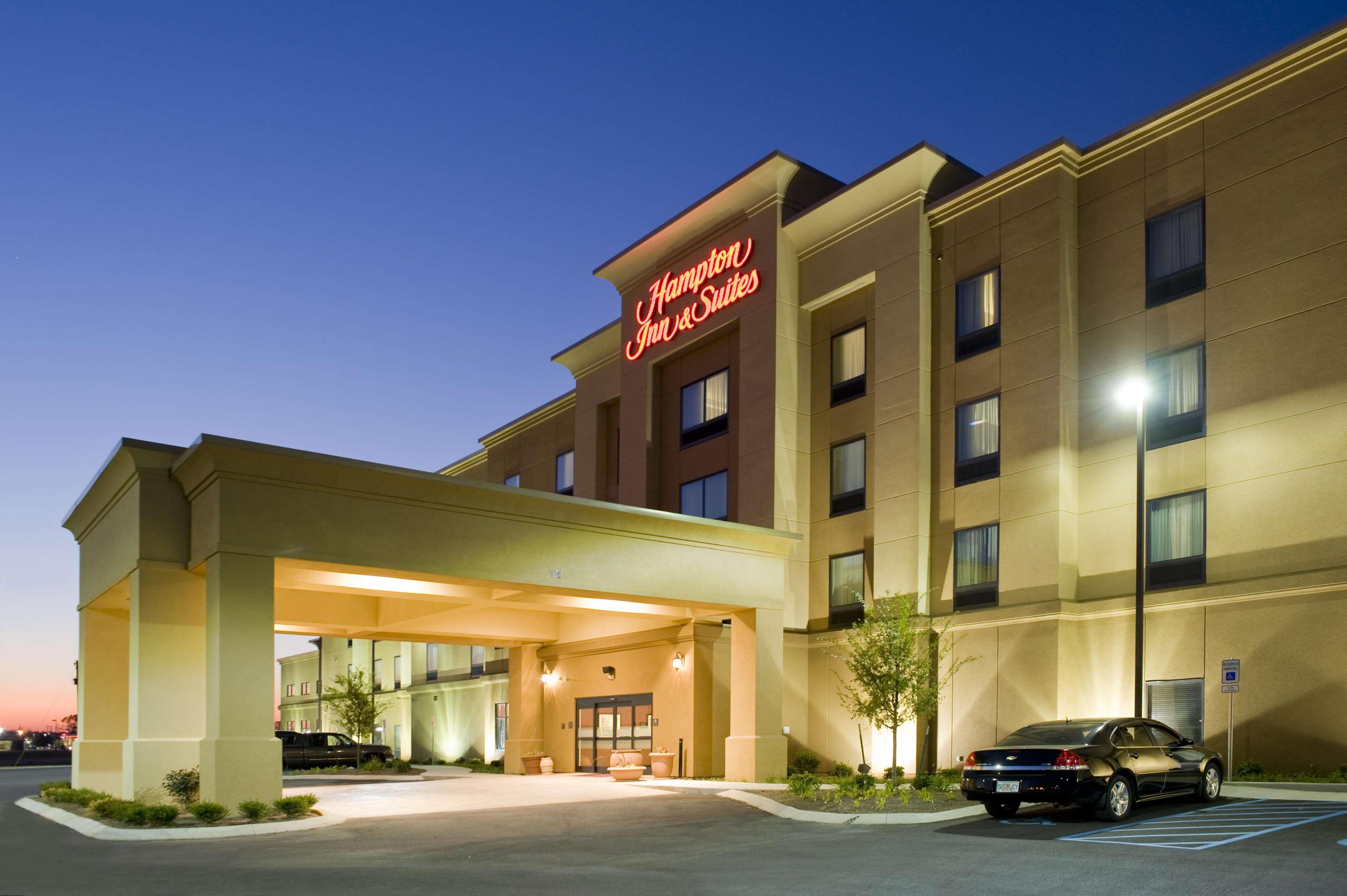 Hampton Inn & Suites Tupelo/Barnes Crossing Bagian luar foto