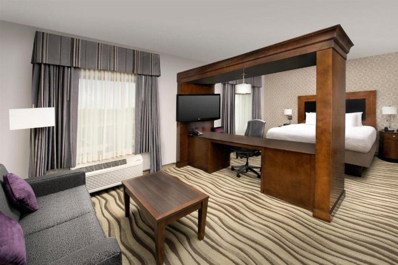 Hampton Inn & Suites Tupelo/Barnes Crossing Bagian luar foto
