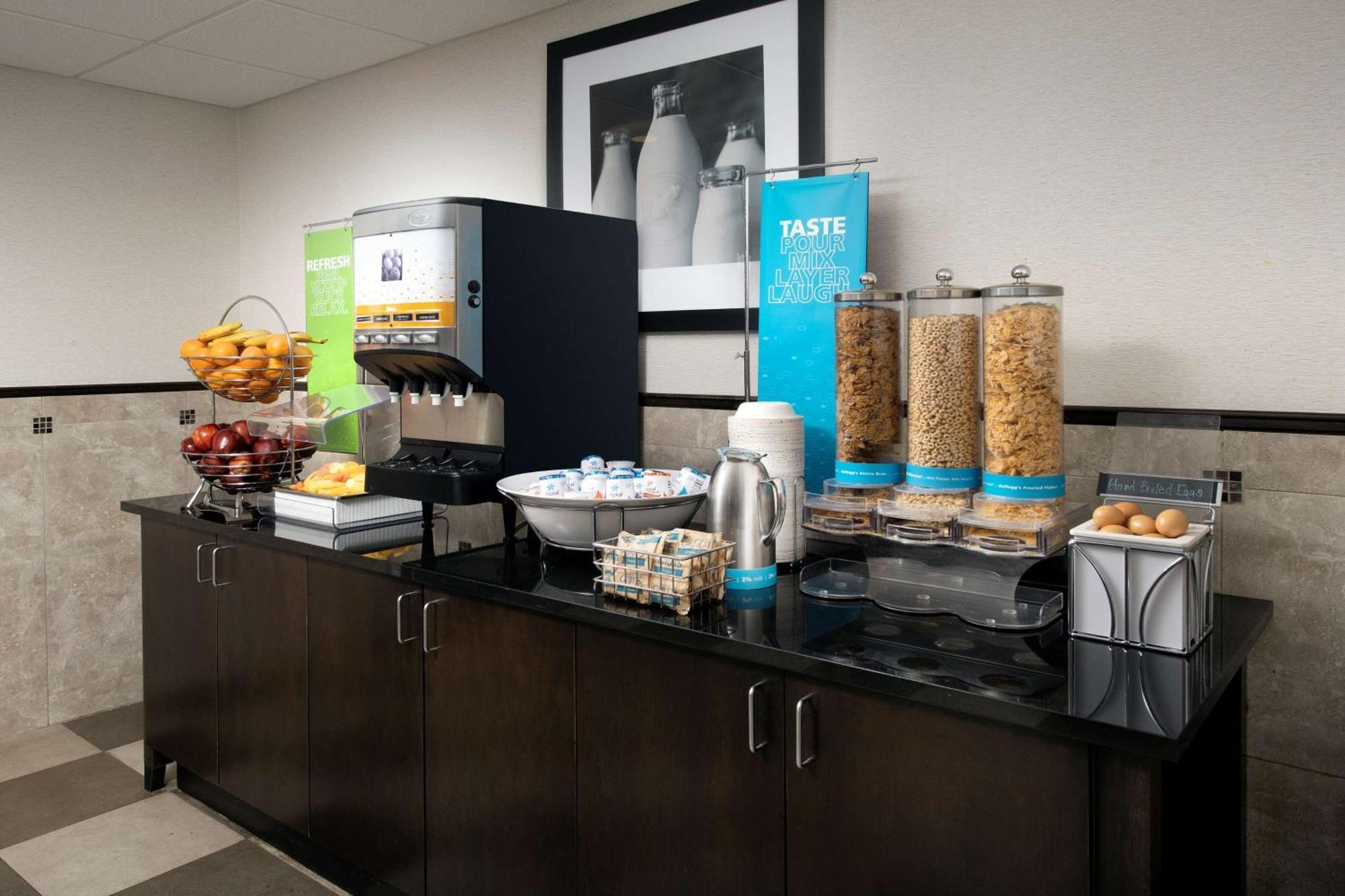 Hampton Inn & Suites Tupelo/Barnes Crossing Bagian luar foto