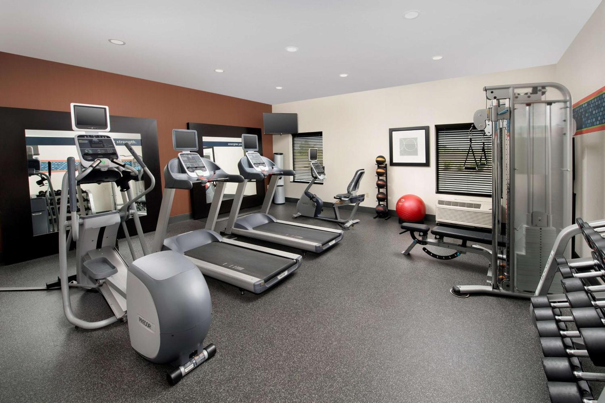 Hampton Inn & Suites Tupelo/Barnes Crossing Bagian luar foto