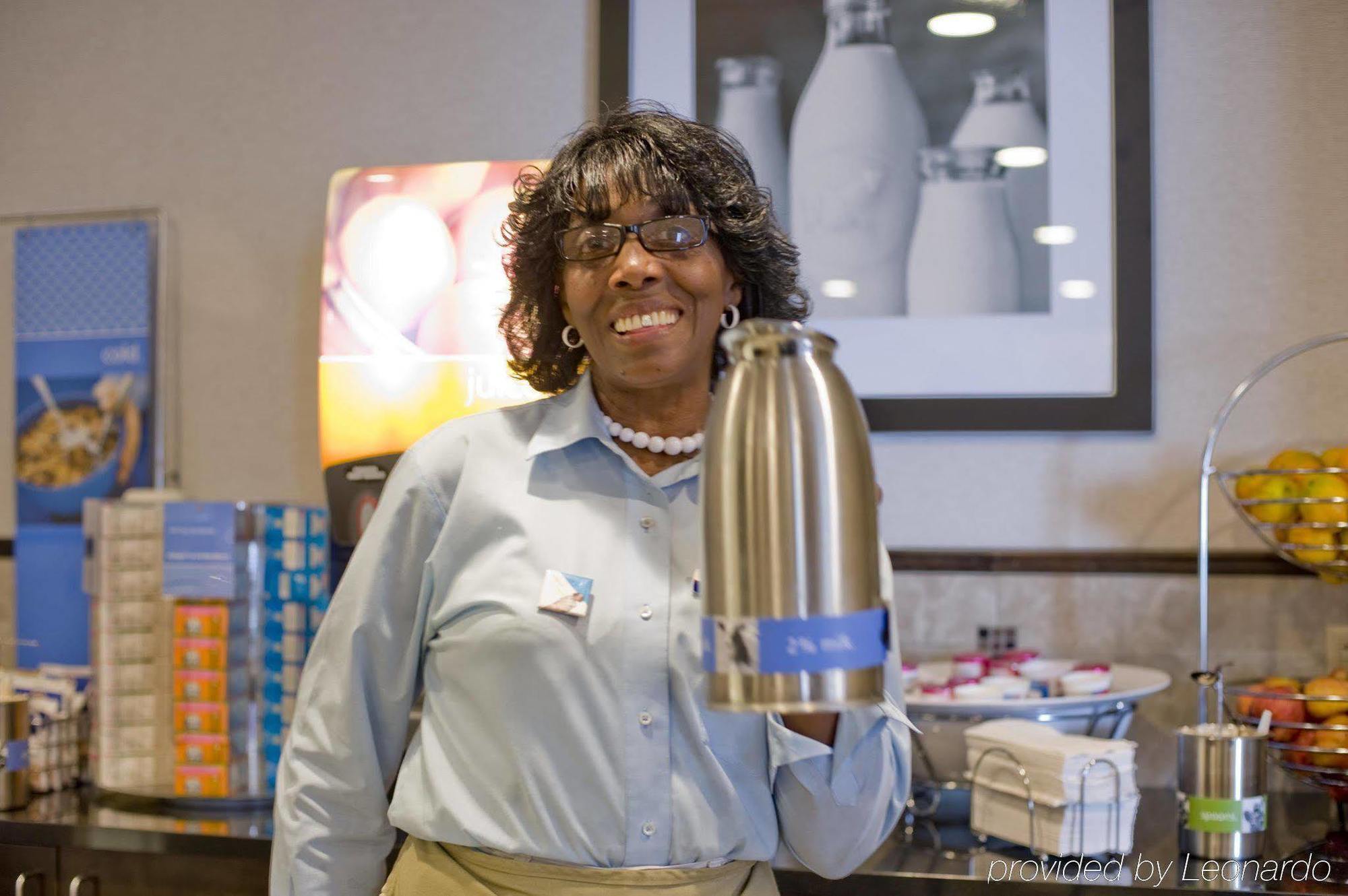 Hampton Inn & Suites Tupelo/Barnes Crossing Bagian luar foto