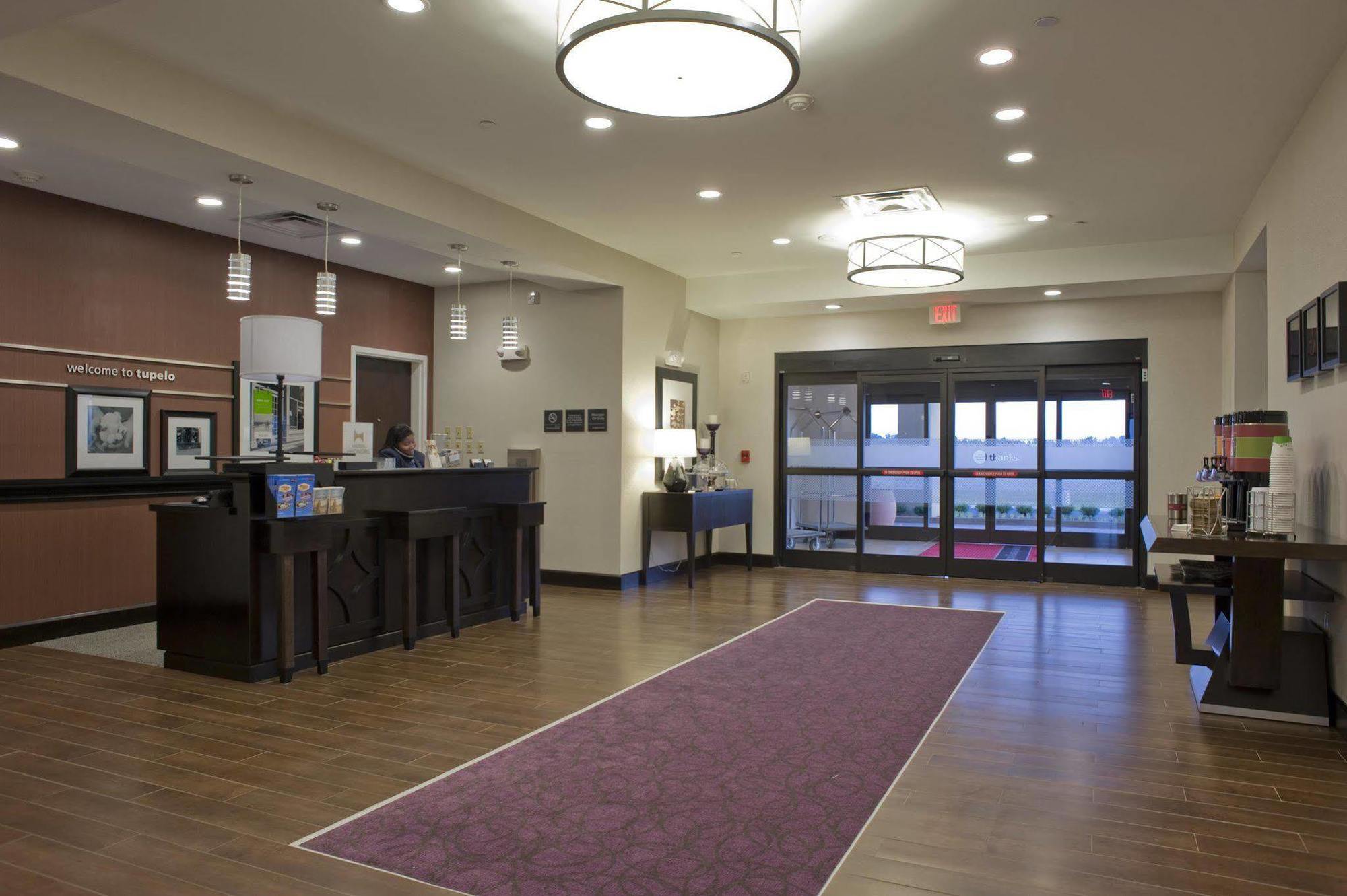 Hampton Inn & Suites Tupelo/Barnes Crossing Bagian luar foto